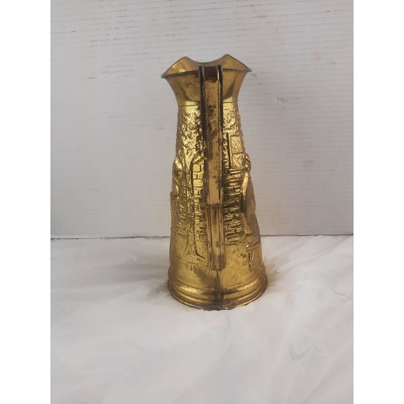 Peerage Brass Embossed Pitcher Made in England Pub Scene 10.5" Vintage - Picture 5 of 7